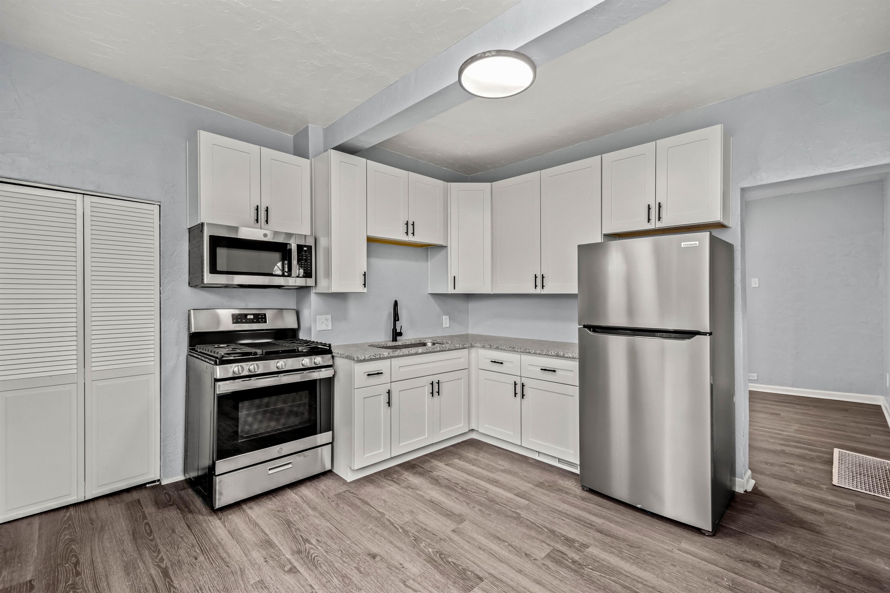904 Hilltop Street - B